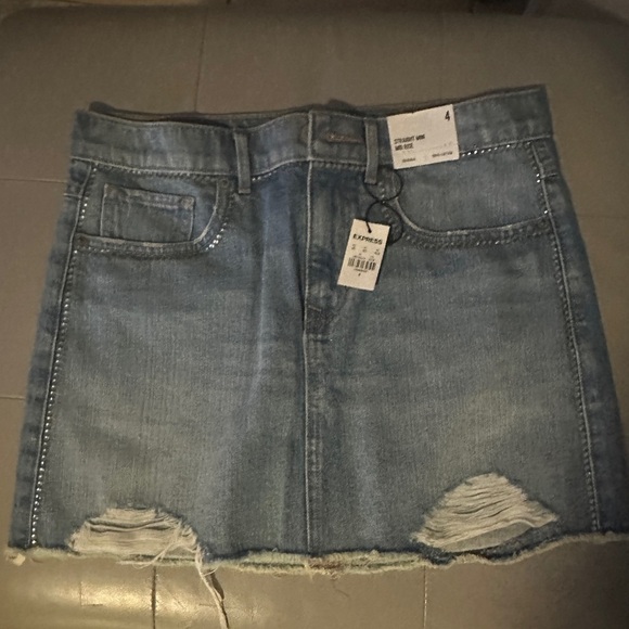 Express Dresses & Skirts - Express straight, midrise jean mini skirt size 4 NWT